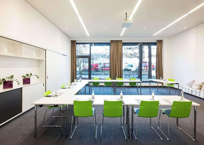 Lindner Frankfurt Sportpark, Part Of Jdv By Hyatt Hotel 3*