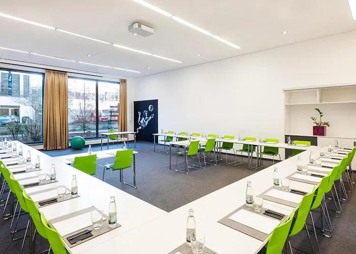 Lindner Frankfurt Sportpark, Part Of Jdv By Hyatt Hotel 3*